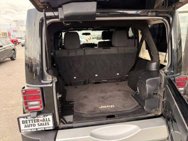 2011 Jeep Wrangler Unlimited Sahara