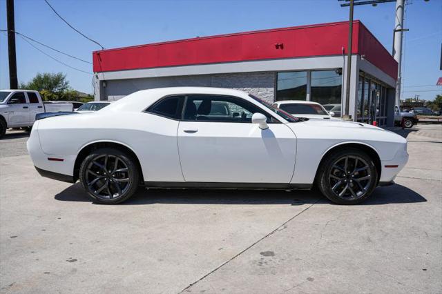 2022 Dodge Challenger SXT