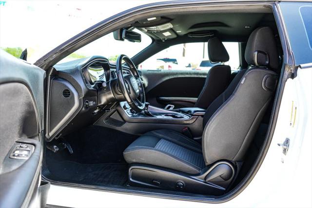 2022 Dodge Challenger SXT