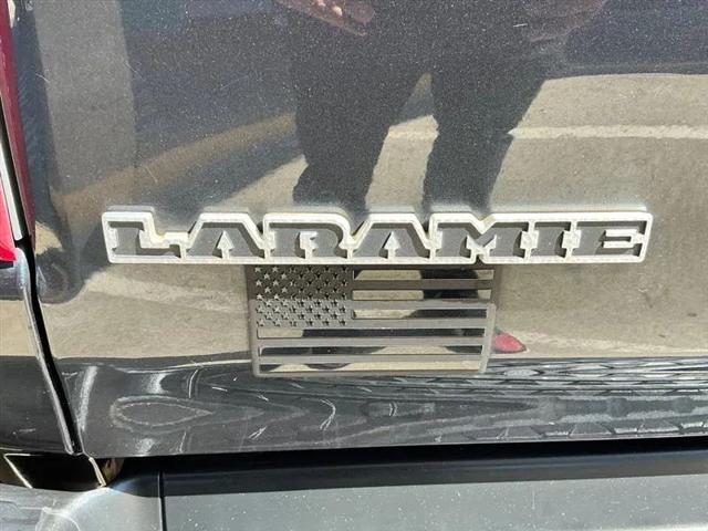 2019 Ram 1500 Laramie Crew Cab 4x4 6'4" Box