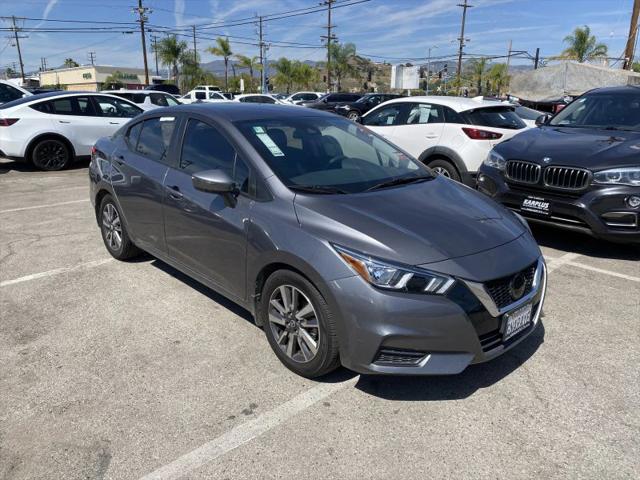 2020 Nissan Versa SV Xtronic CVT