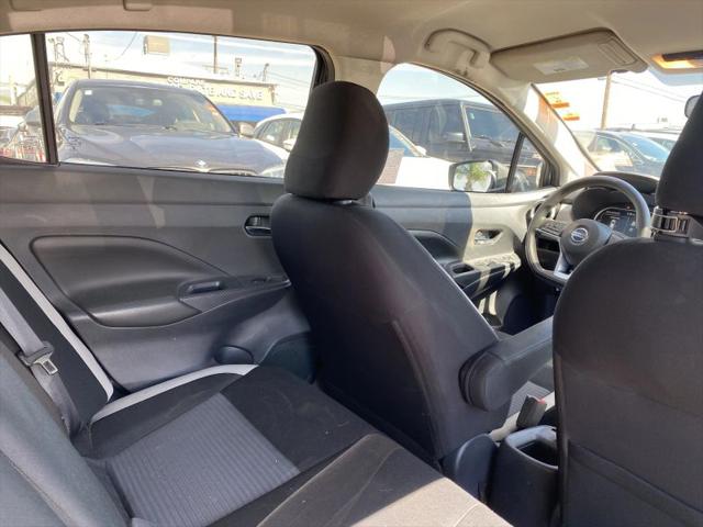 2020 Nissan Versa SV Xtronic CVT