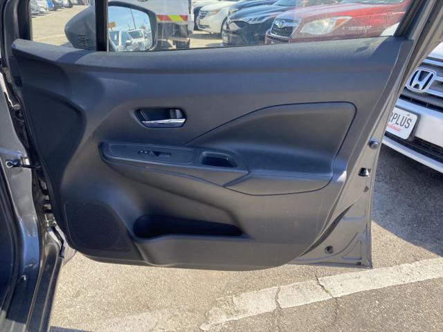 2020 Nissan Versa SV Xtronic CVT