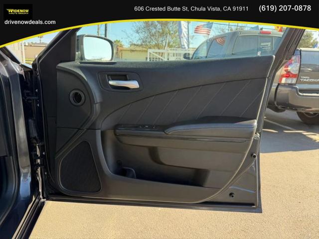 2019 Dodge Charger SXT RWD