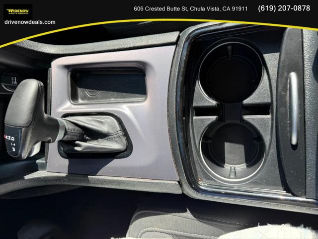 2019 Dodge Charger SXT RWD