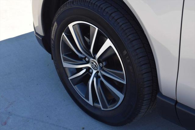 2021 Toyota Venza LE