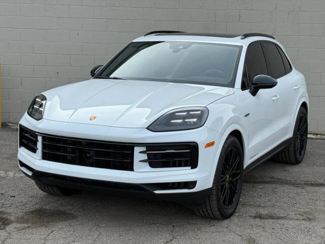 2025 Porsche Cayenne E-Hybrid S