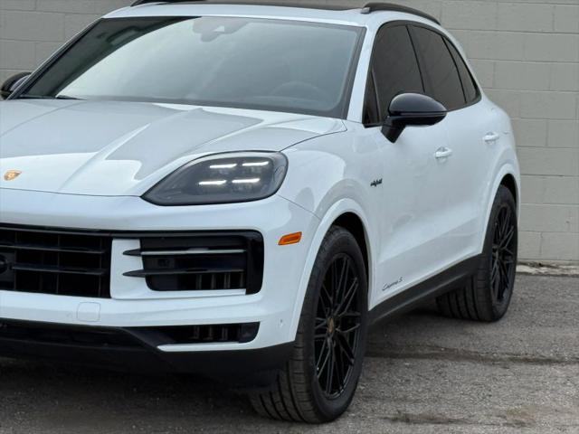 2025 Porsche Cayenne E-Hybrid S