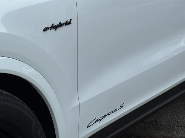 2025 Porsche Cayenne E-Hybrid S