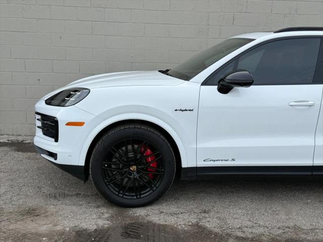 2025 Porsche Cayenne E-Hybrid S