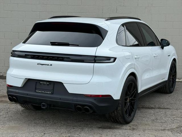 2025 Porsche Cayenne E-Hybrid S