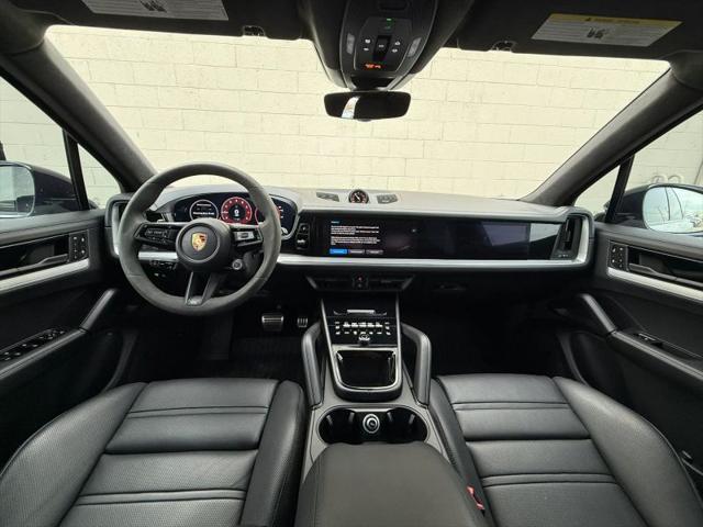 2025 Porsche Cayenne E-Hybrid S