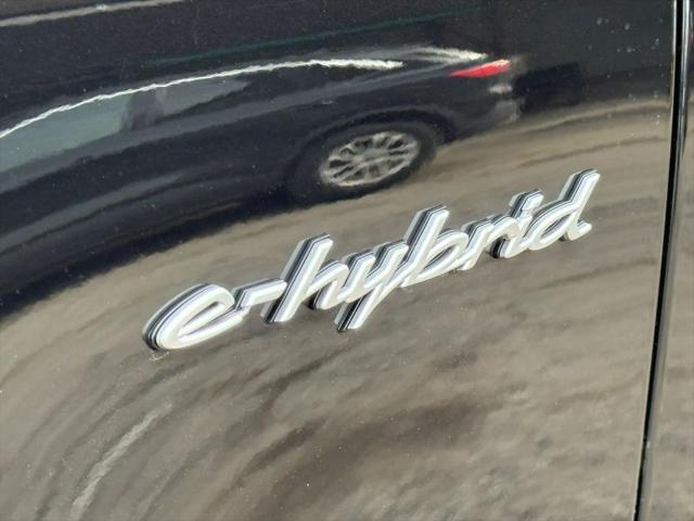 2024 Porsche Cayenne E-Hybrid Turbo