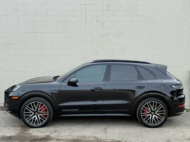 2024 Porsche Cayenne E-Hybrid Turbo