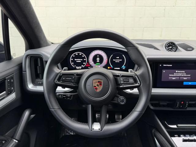 2024 Porsche Cayenne E-Hybrid Turbo