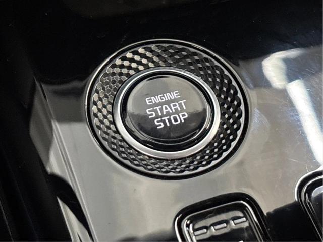 2023 Kia Niro EX