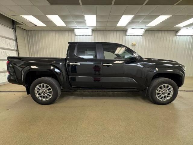 2024 Toyota Tacoma Limited 4WD