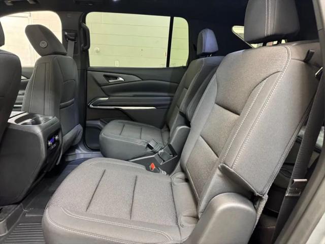 2026 Chevrolet Traverse FWD LT