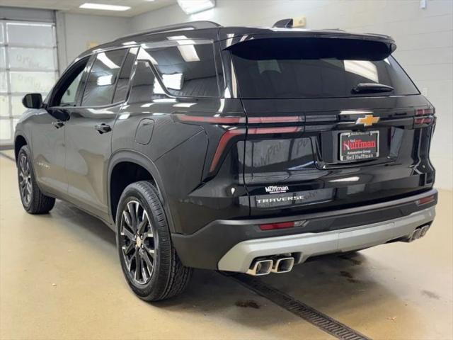2026 Chevrolet Traverse FWD LT