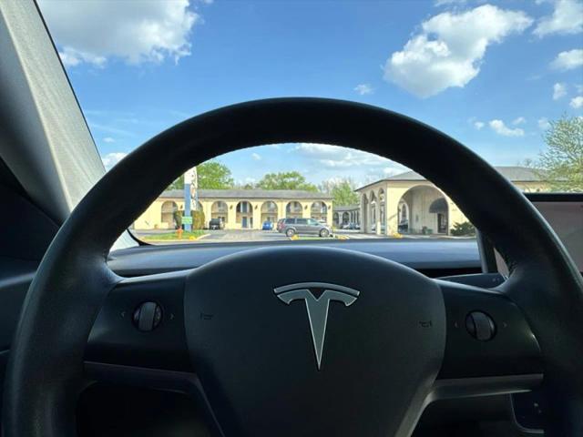 2020 Tesla Model 3 Standard Range Rear-Wheel Drive