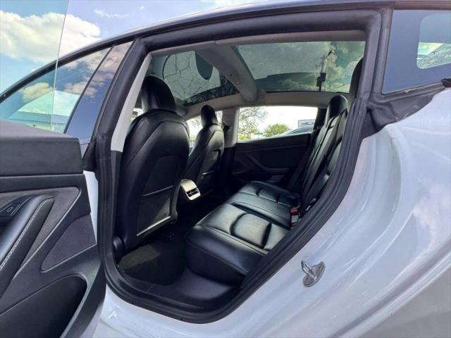2020 Tesla Model 3 Standard Range Rear-Wheel Drive