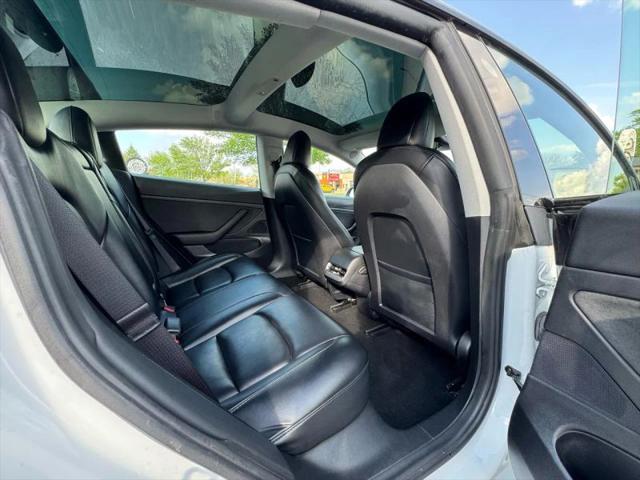 2020 Tesla Model 3 Standard Range Rear-Wheel Drive
