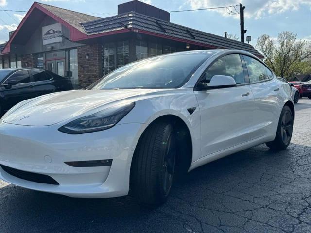 2020 Tesla Model 3 Standard Range Rear-Wheel Drive