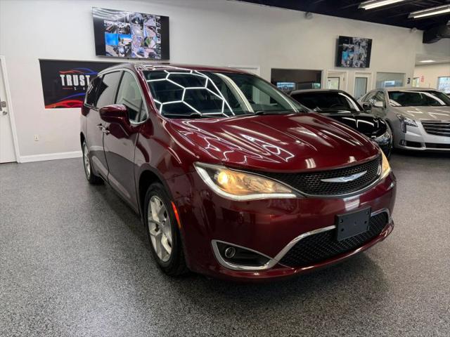 2020 Chrysler Pacifica Touring for sale in Orlando, FL