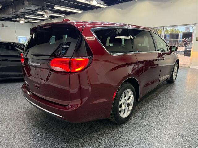 2020 Chrysler Pacifica Touring