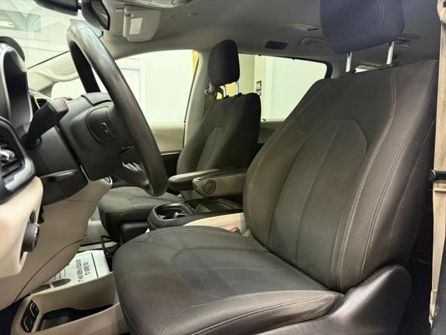 2020 Chrysler Pacifica Touring
