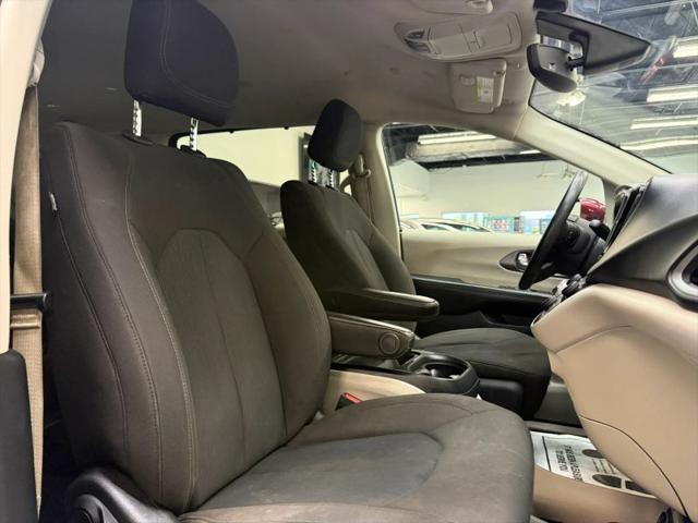 2020 Chrysler Pacifica Touring