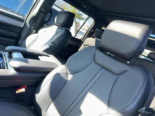 2026 Jeep Grand Wagoneer Upland 4x4