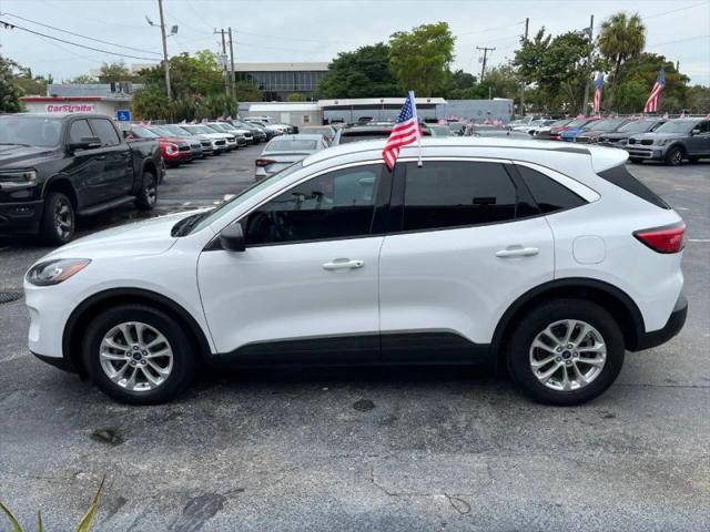 2022 Ford Escape SE Hybrid