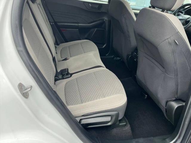 2022 Ford Escape SE Hybrid