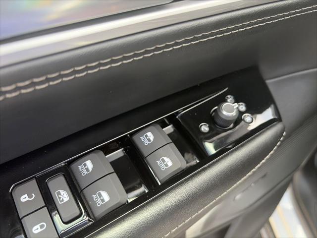 2026 Jeep Grand Wagoneer Upland 4x4