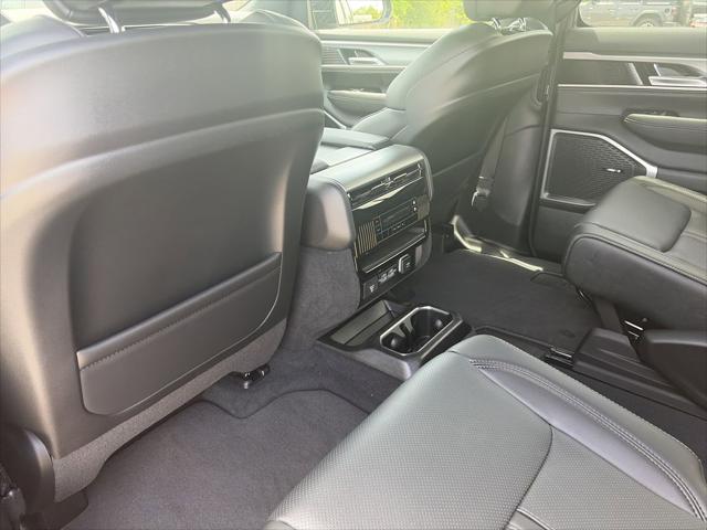 2026 Jeep Grand Wagoneer Upland 4x4