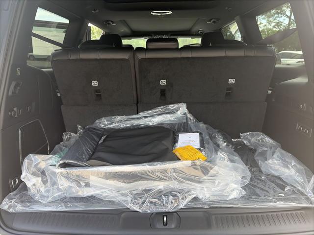2026 Jeep Grand Wagoneer Upland 4x4