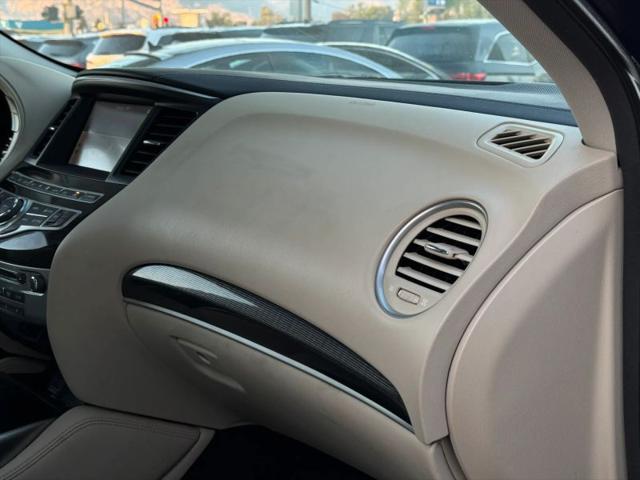2020 INFINITI QX60 PURE