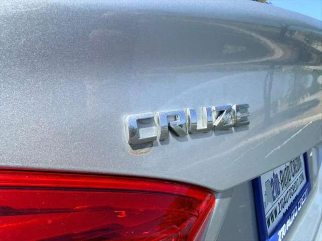 2017 Chevrolet Cruze LT Auto