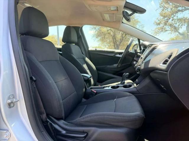 2017 Chevrolet Cruze LT Auto