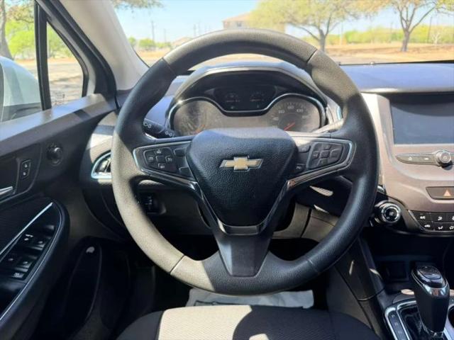 2017 Chevrolet Cruze LT Auto