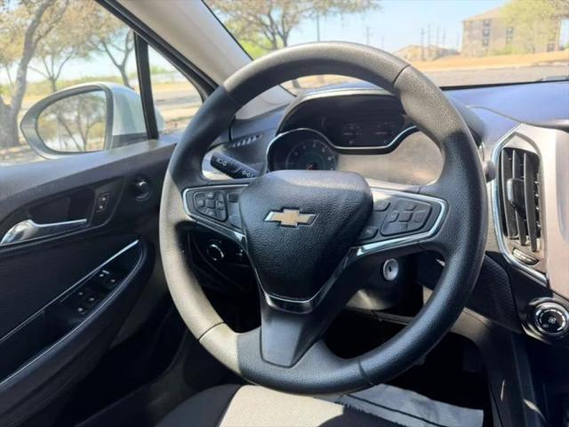 2017 Chevrolet Cruze LT Auto