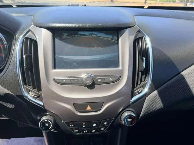 2017 Chevrolet Cruze LT Auto