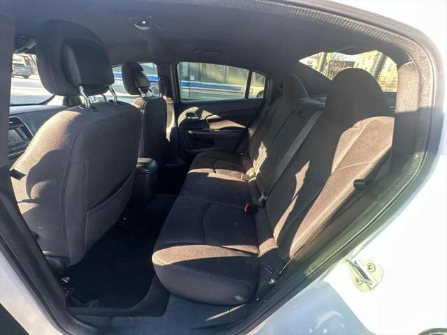 2013 Chrysler 200 Touring