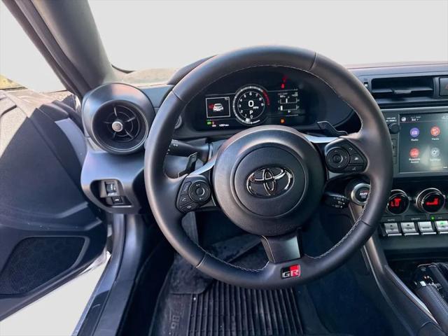 2025 Toyota GR86 Base