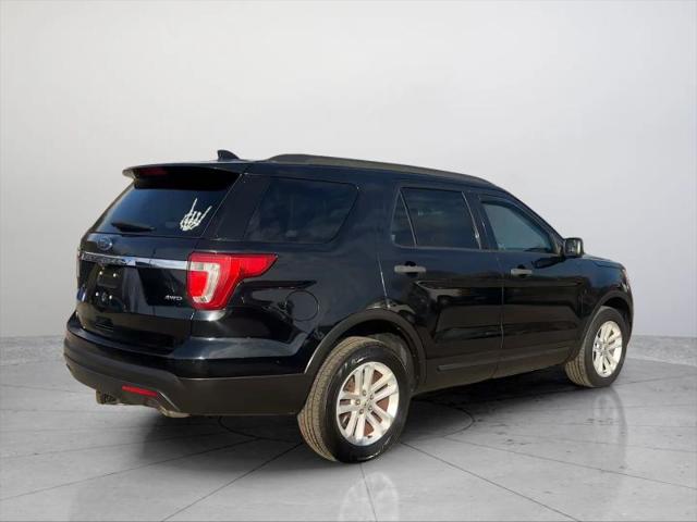2016 Ford Explorer Base