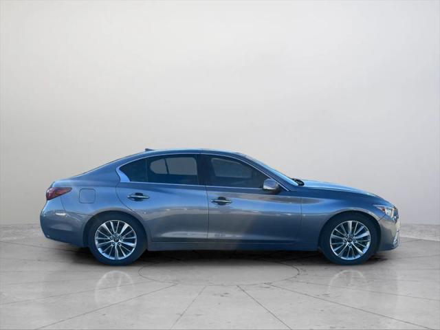 2020 INFINITI Q50 LUXE