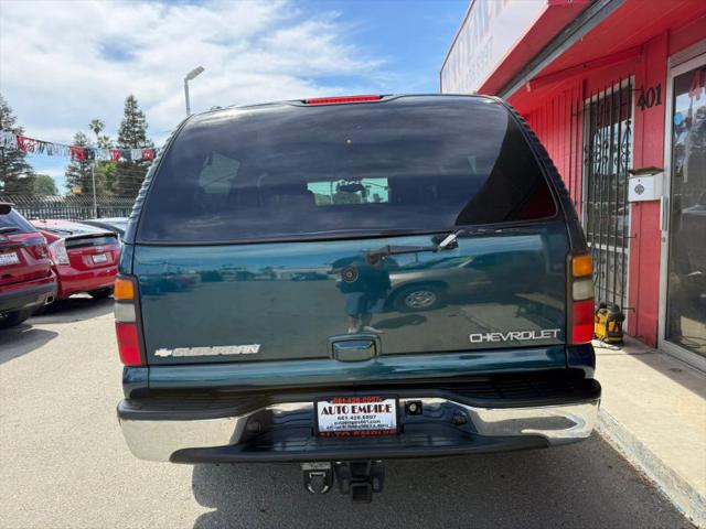 2005 Chevrolet Suburban LT