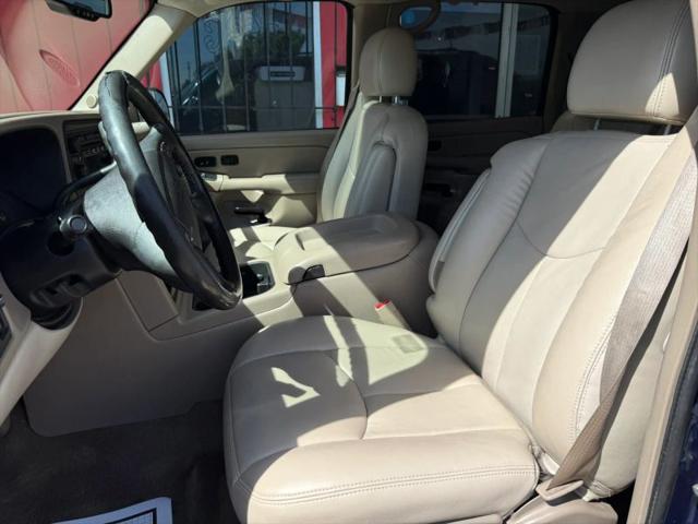 2005 Chevrolet Suburban LT