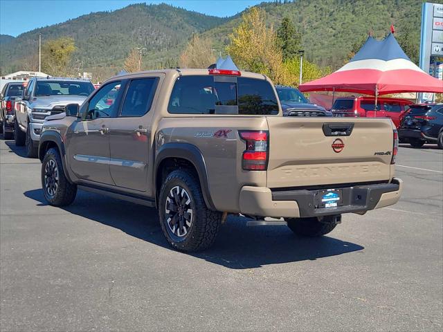 2023 Nissan Frontier Crew Cab PRO-4X 4x4